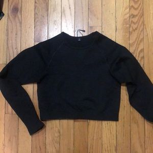 Alphalete Revival R6 Crop Top